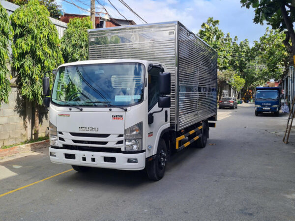 ISUZU NPR 350 - THÙNG KÍN INOX